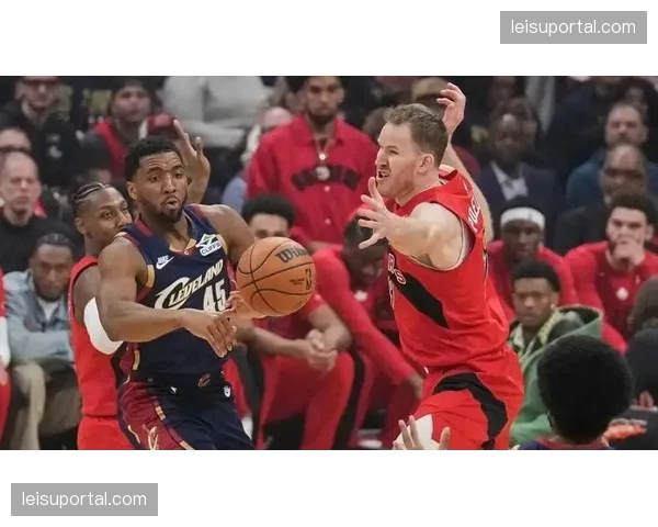 猛龙末节43-23狂胜骑士20分 三分雨攻势彻底击溃对手