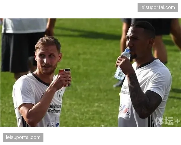 吕迪格搭档塔的中卫组合稳固 防线经验与速度仍需磨合